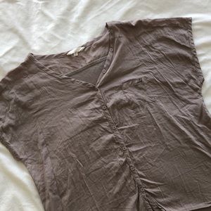 LAST CHANCE •Sonoma• Neutral Mixed Material Tee